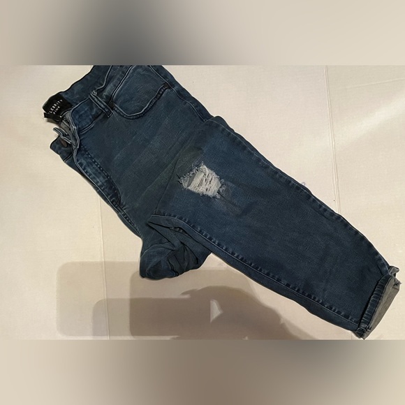 Skinny distressed denim - Picture 2 of 3